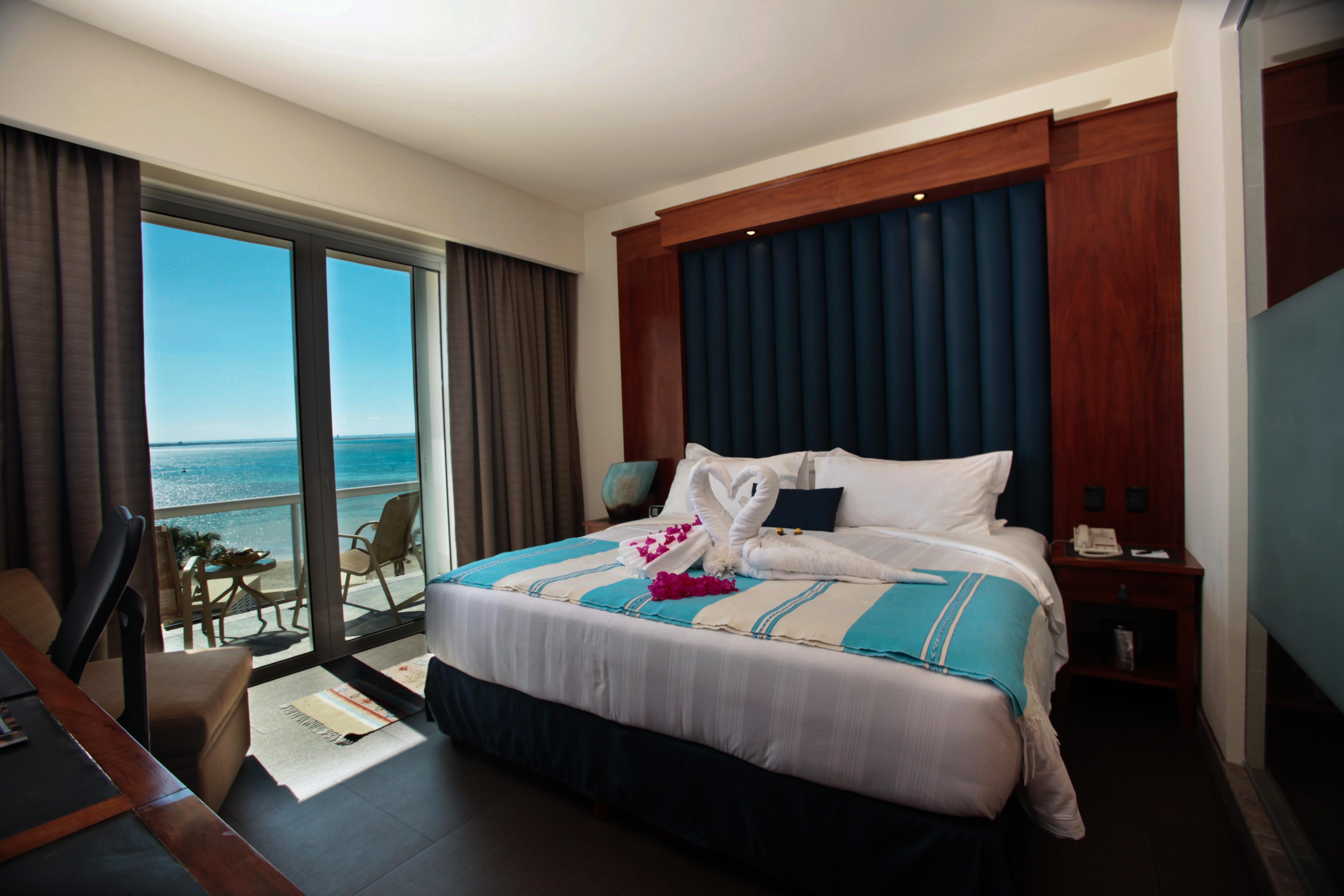 Hotel Indigo La Paz Puerta Cortes By Ihg Екстер'єр фото