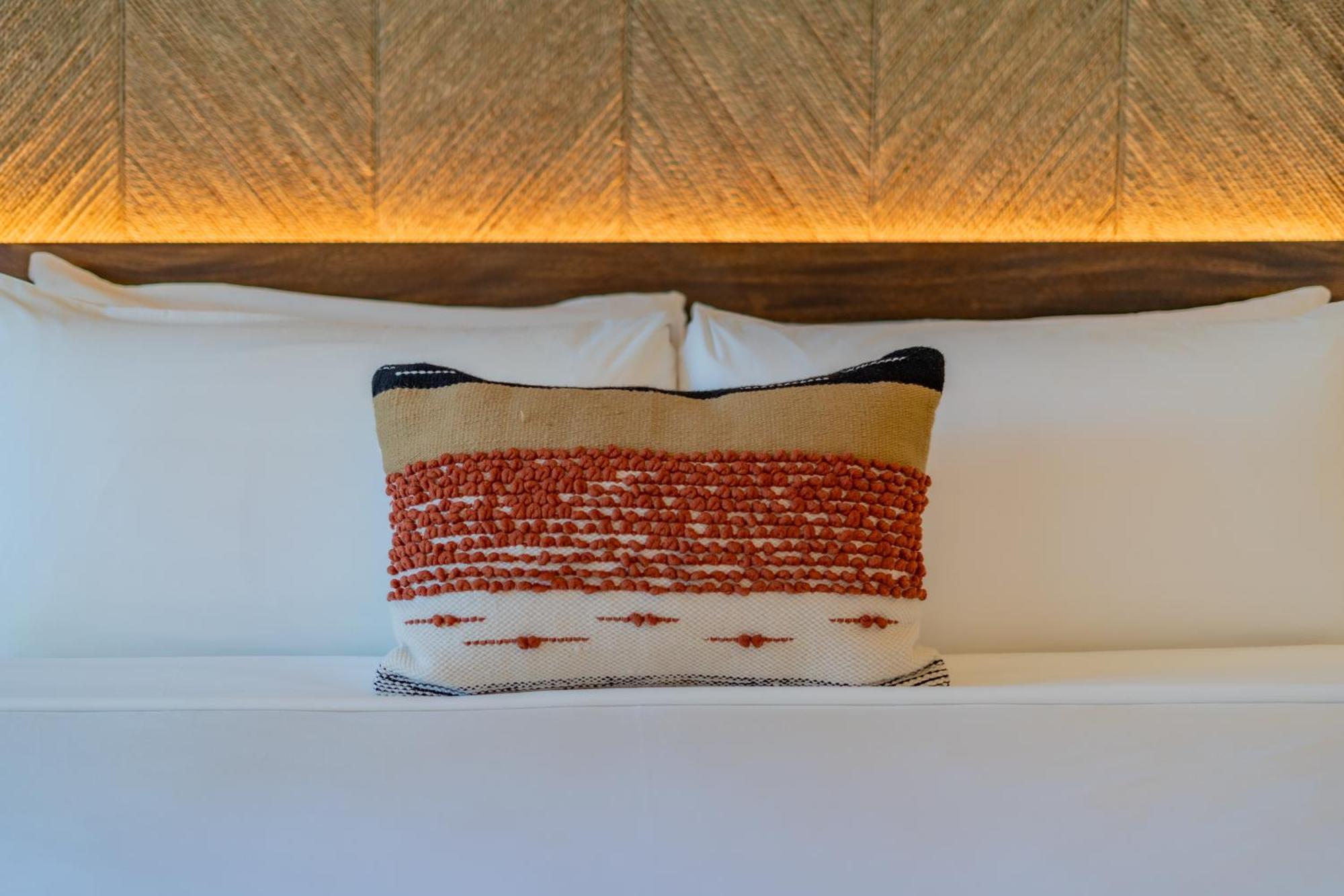 Hotel Indigo La Paz Puerta Cortes By Ihg Екстер'єр фото